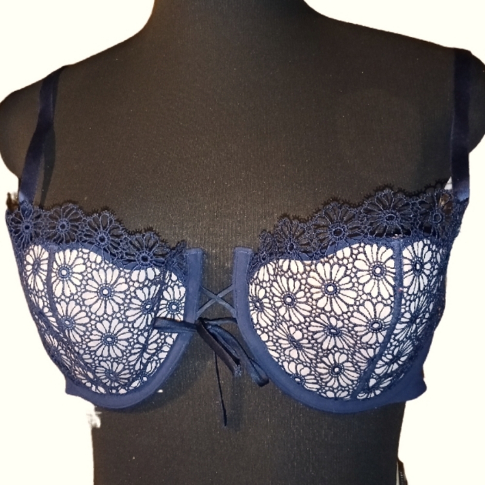 Feminine Lace Bra